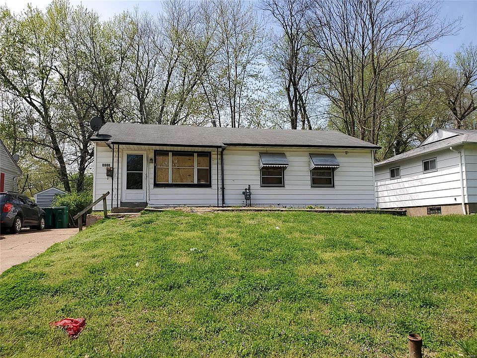 1st image of 9733 Medford Dr