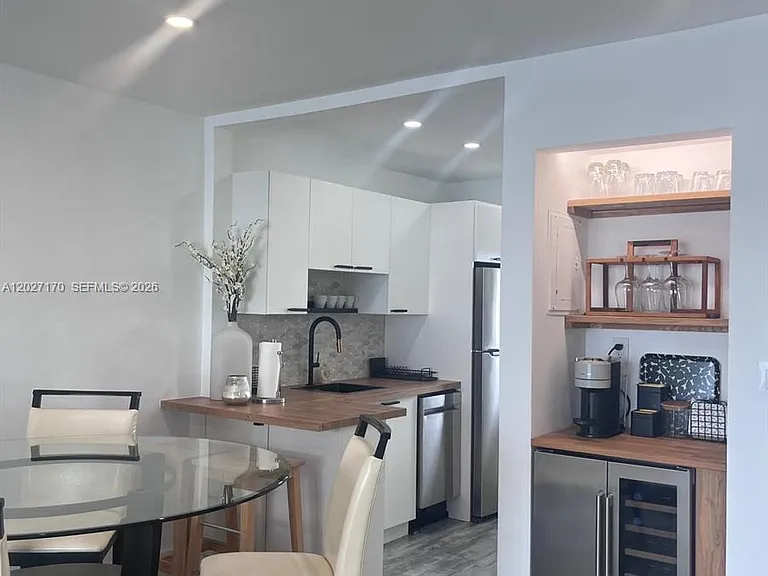 2910 Point East Dr #M609 — Photo 17