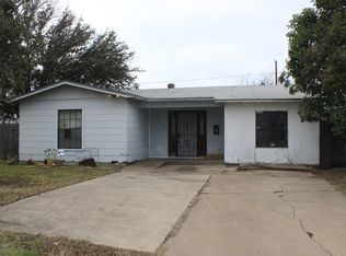 4516 Glacier St, Fort Worth, TX 76115