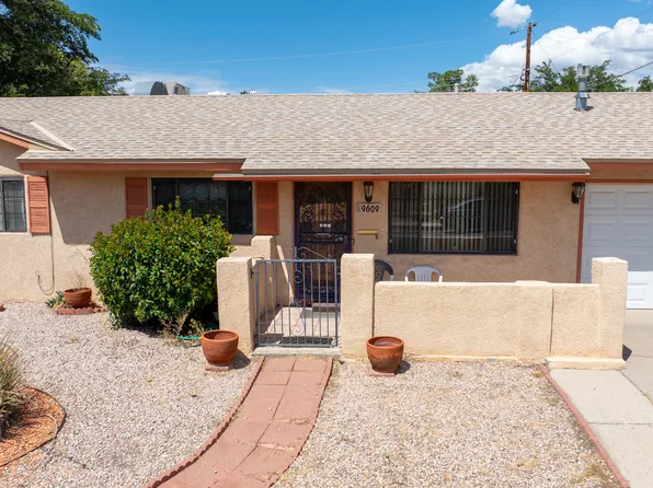 9609 McKnight Ave NE, Albuquerque, NM 87112