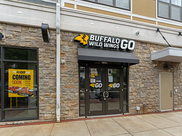 Buffalo Wild WIngs nearby!