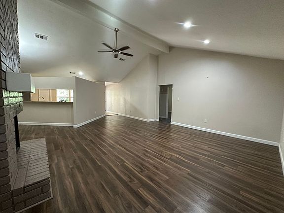 3rd image of 6838 Apona St