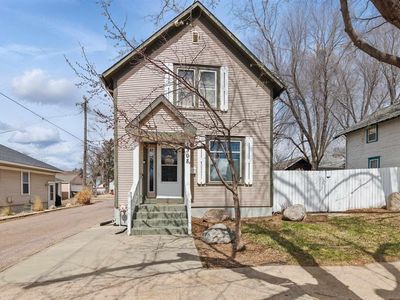 1308 W 10th St, Sioux Falls, SD, 57104