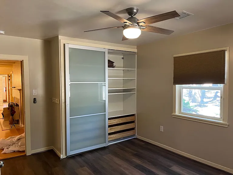 318 Sunset Park Dr — Photo 14