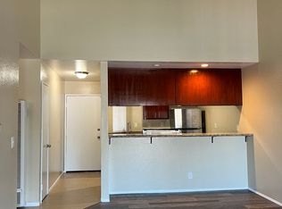 Soltan, Long Beach, CA 90804