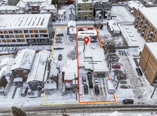 140 Hinchey Ave, Ottawa, ON K1Y 1L4