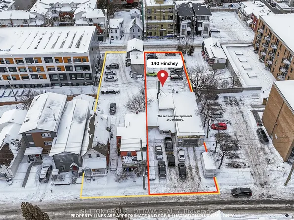 140 Hinchey Ave, Ottawa, ON K1Y 1L4