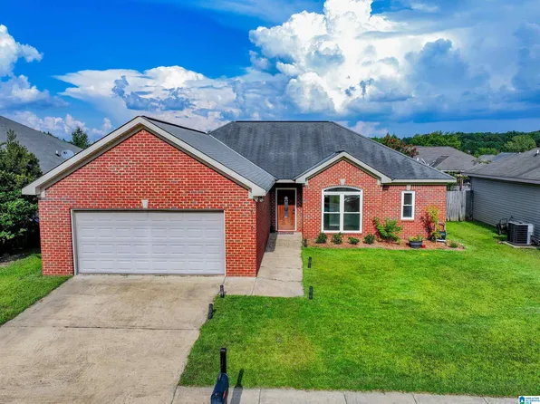 5115 Blackstone Ln, Northport, AL 35473