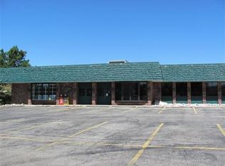 404 S Nicolet St, Mackinaw City, MI 49701