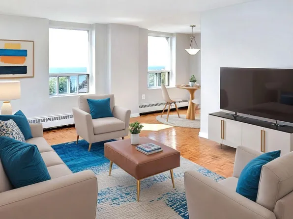 91 King St E, Kingston, ON K7L 2Z8