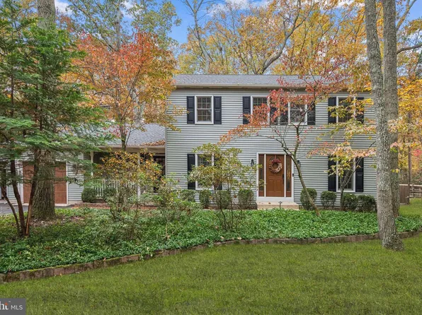 35 Cranberry Ct, Medford, NJ 08055