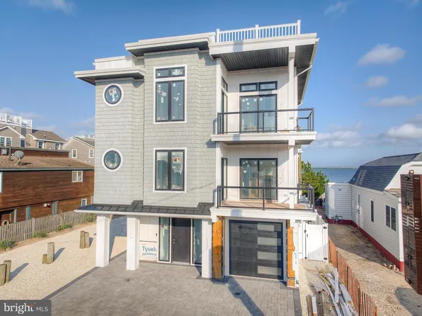 5104 West Ave, Long Beach, NJ 08008
