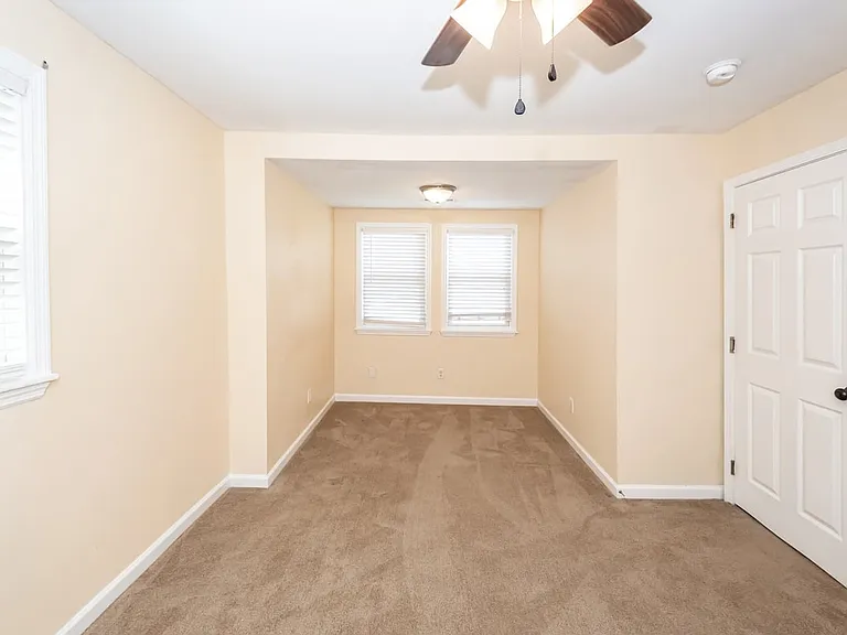 2126 State Rd — Photo 23