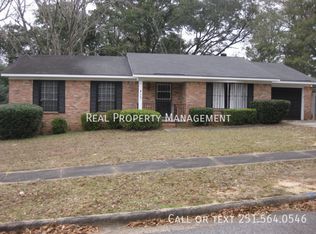 1505 Deerwood Dr E, Mobile, AL 36618