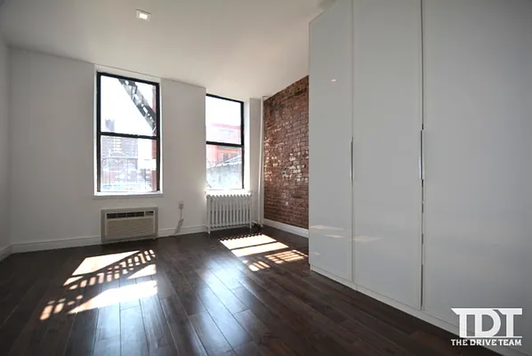 Rented by J Misrahi Realty Corp | media 19