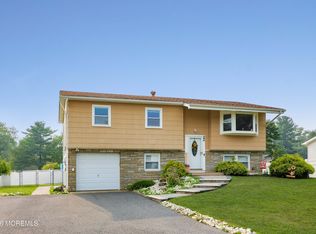 22 Lawrence Street, Jackson, NJ 08527