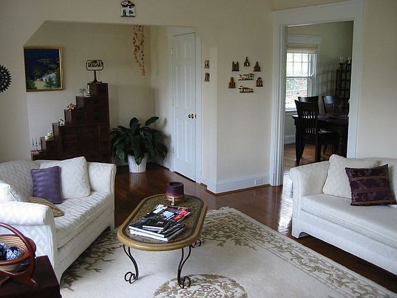3rd image of 3503 Brentwood Ave