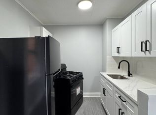 27 Sherman Ave #2, Newark, NJ 07114