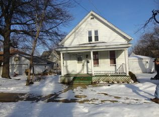 313 Gertrude St, Elgin, IL 60123