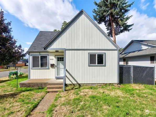 1605 8th Avenue, Longview, WA 98632