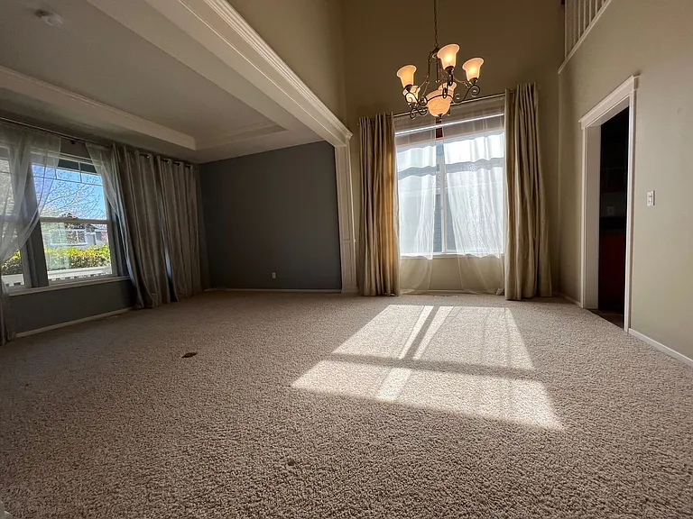 3593 NW Lansbrook Ter — Photo 2