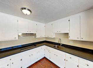 3861 Buell St APT 3, Oakland, CA