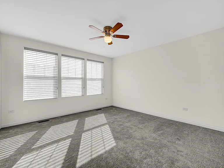 2260 Horseshoe Cir — Photo 10