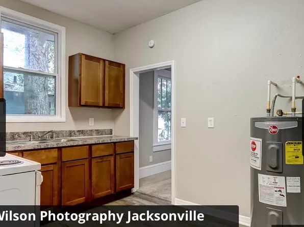 624 Fern St, Jacksonville, FL 32206