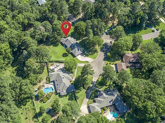 5th image of 24 Tallwood Ln