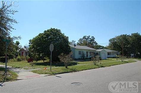 2nd image of 900 50th Ave N