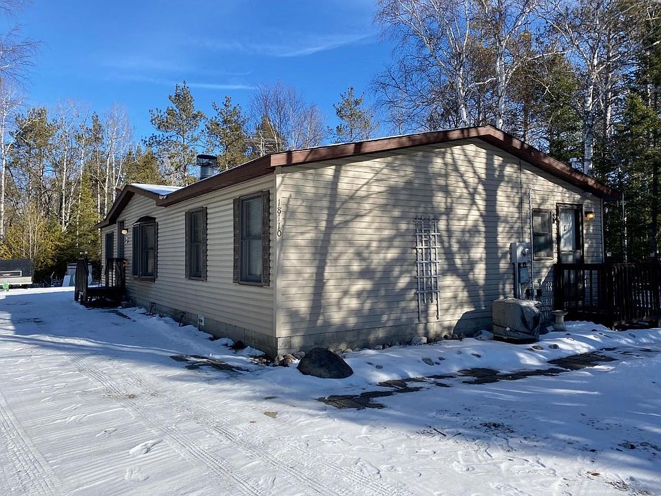 1st image of 18110 Lakehurst Dr