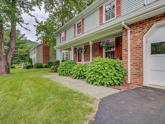5th image of 280 Ivy Ln