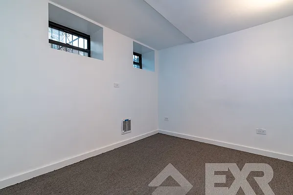 Rented by EXR | media 23