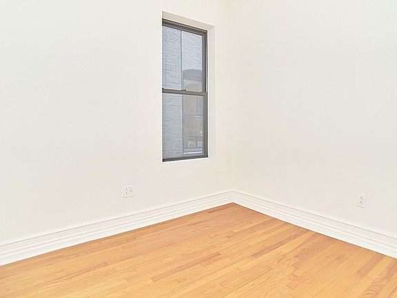 5th image of 207 W 80th St APT 1D