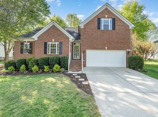 603 Orchard Pl, Hillsborough, NC 27278