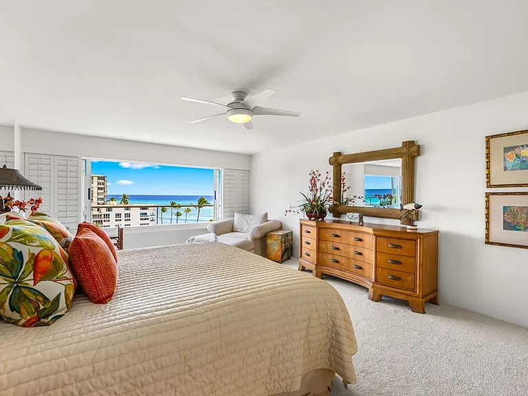 2895 Kalakaua Ave #805 — Photo 4
