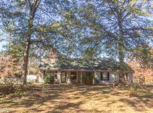 121 Mountain Dr, Byron, GA 31008