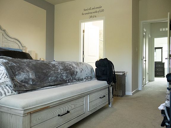 4th image of 515 Twine Ln