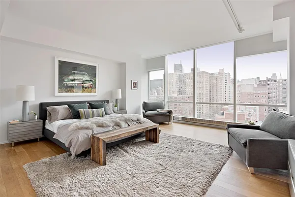 Sold by Douglas Elliman | media 19