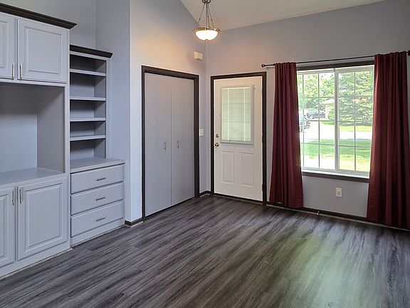 3rd image of 17032 Eagleview Ln Unit 96