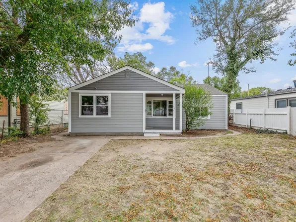 1754 S Exchange Pl, Wichita, KS 67213