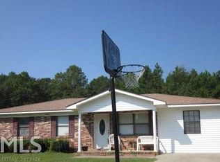 507 N Jefferson St, Lyons, GA 30436