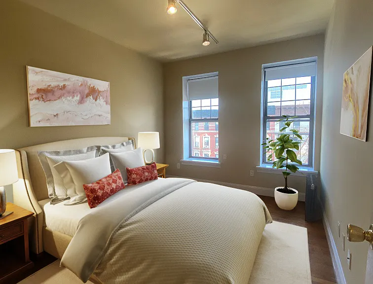 239 E 5th St #1R — Photo 3