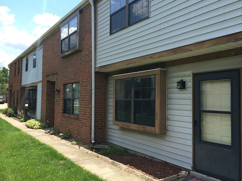 1st image of 322 Cross Wind Dr