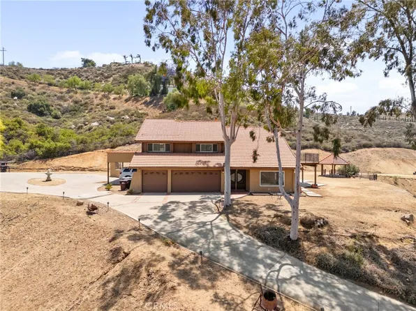 20605 Broadview Dr, Perris, CA 92570