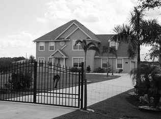 3215 105th St E, Palmetto, FL 34221