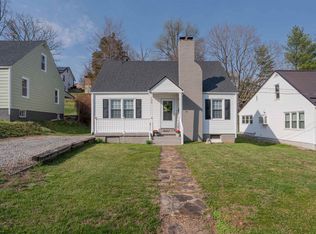 130 15th St NW, Pulaski, VA 24301