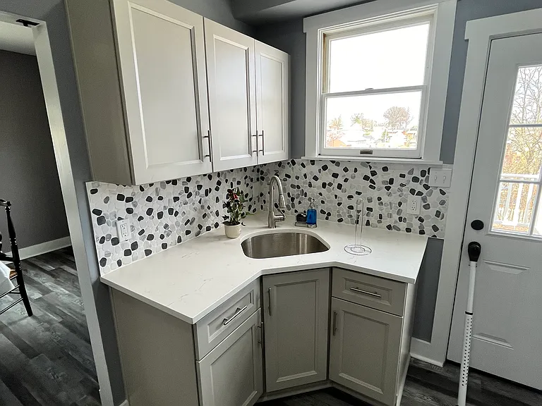 1115 Margray St — Photo 10