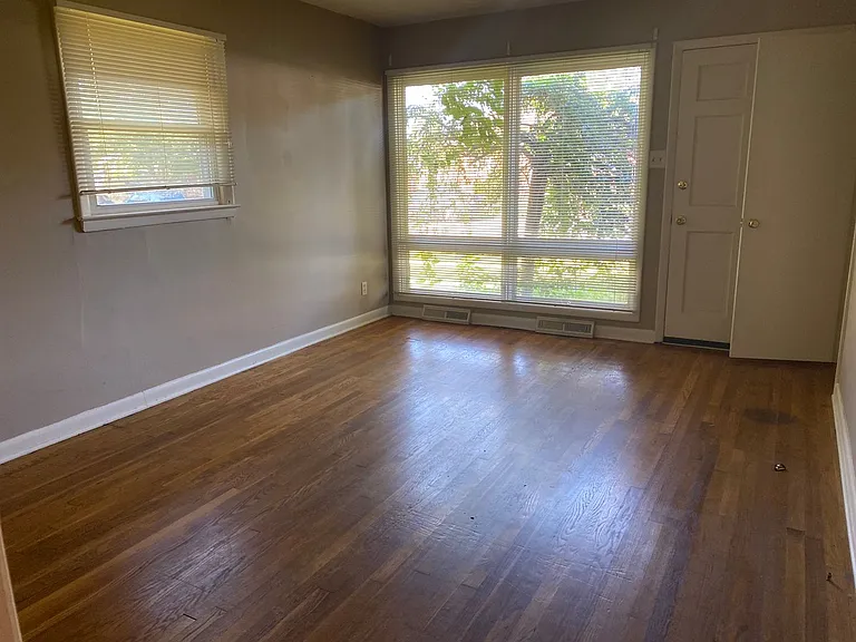 342 Hillcrest Dr — Photo 6