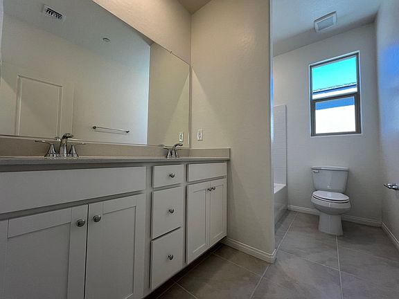 5th image of 1542 Crowned Eagle St